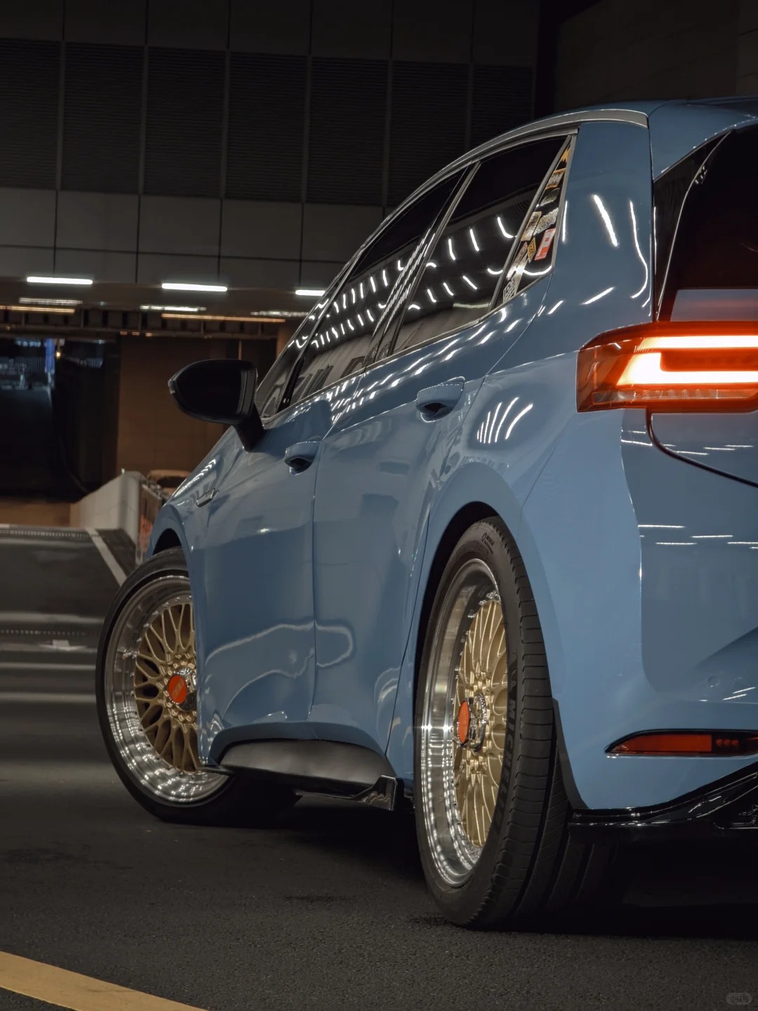 Ravoony Plus PET Gloss China Blue Car Vinyl Wrap review Jake Robinson 00