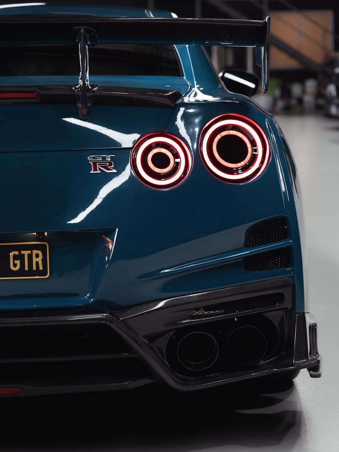 Ravoony Basic PET Gloss Butterfly Valley Blue Vinyl Car Wrap review Luna Reef 05