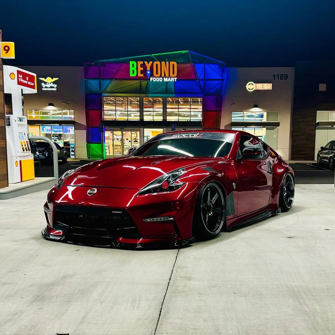 Ravoony Plus PET Liquid Metallic Dragon Blood Red Vinyl Car Wrap review Zara Flint 02