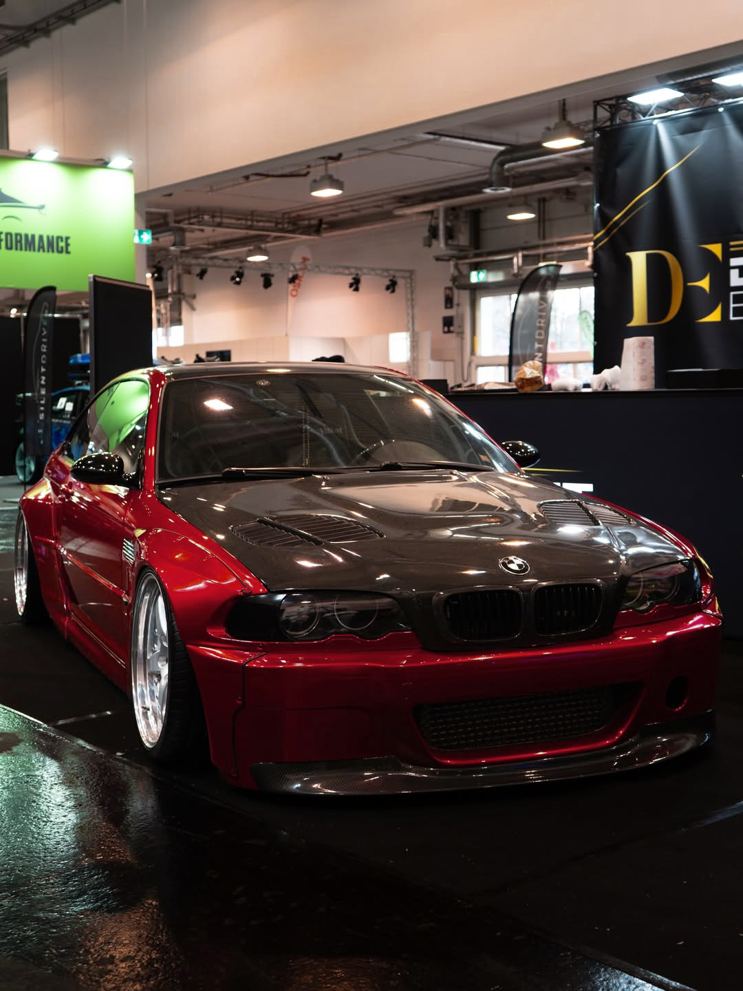 Ravoony Plus PET Liquid Metallic Dragon Blood Red Vinyl Car Wrap review Iris Cole 02