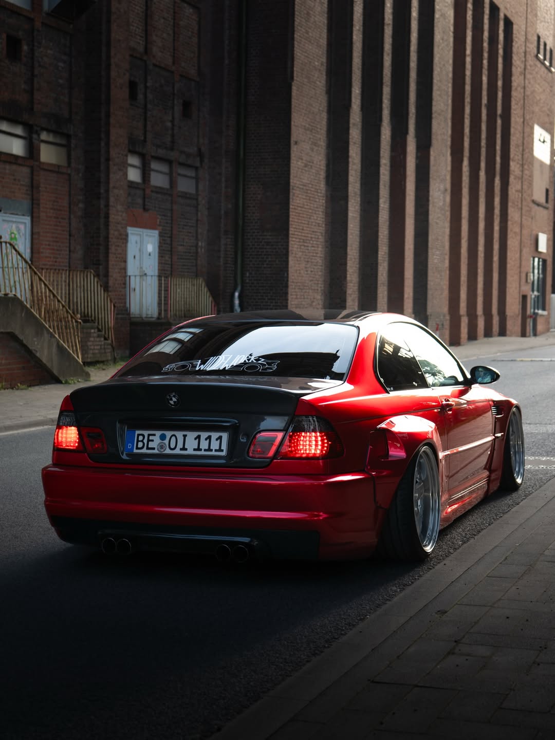 Ravoony Plus PET Liquid Metallic Dragon Blood Red Vinyl Car Wrap review Iris Cole 05