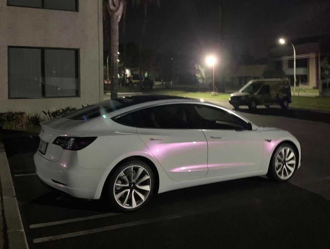  Ravoony Plus PET Glossy White to Pink Car Wrap review Poppy Ray 00