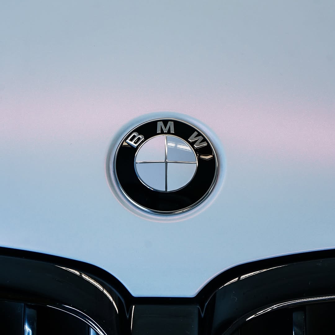 Ravoony Plus PET Matte White To Pink Car Vinyl Wrap review Mist Wrap Co. 01