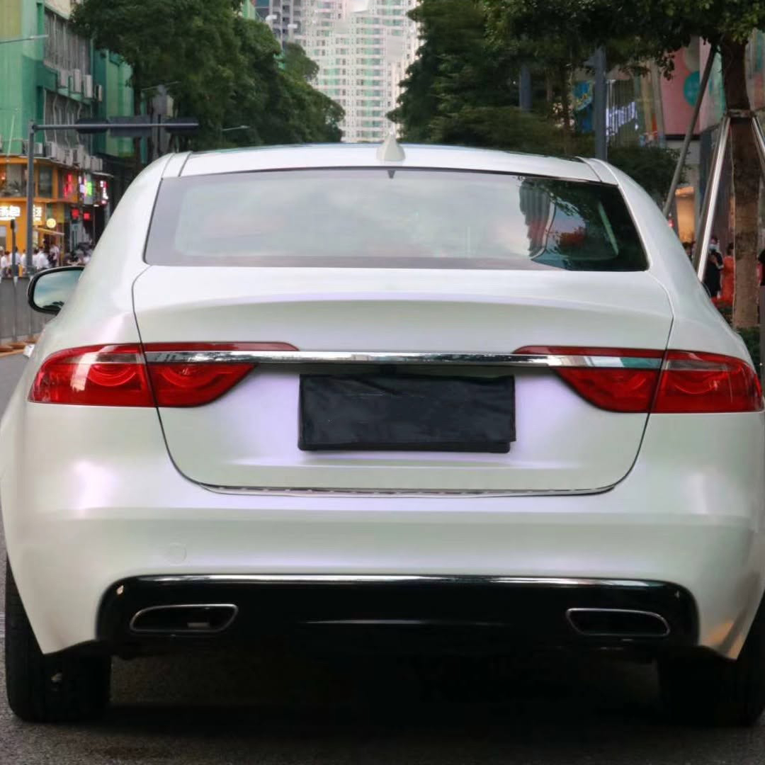 Ravoony Plus PET Matte White To Pink Car Vinyl Wrap review Avalon Matte Studio 01