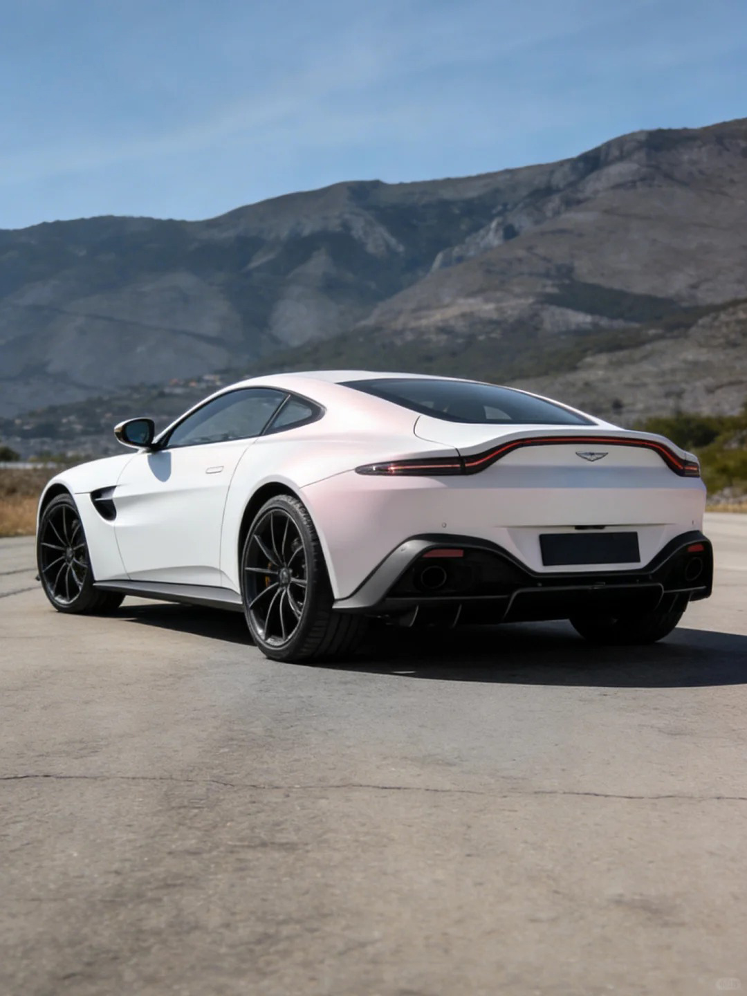 Ravoony Plus PET Matte White To Pink Car Vinyl Wrap review Frosted Petal Customs 03