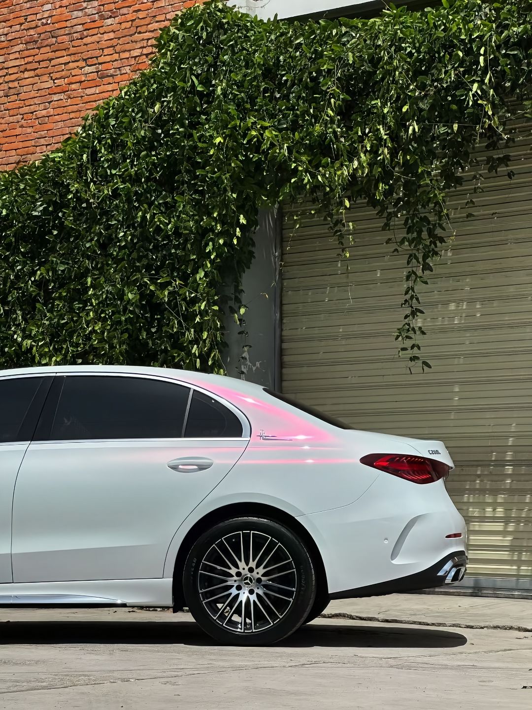 Ravoony Plus PET Matte White To Pink Car Vinyl Wrap review Bianca Frost 03