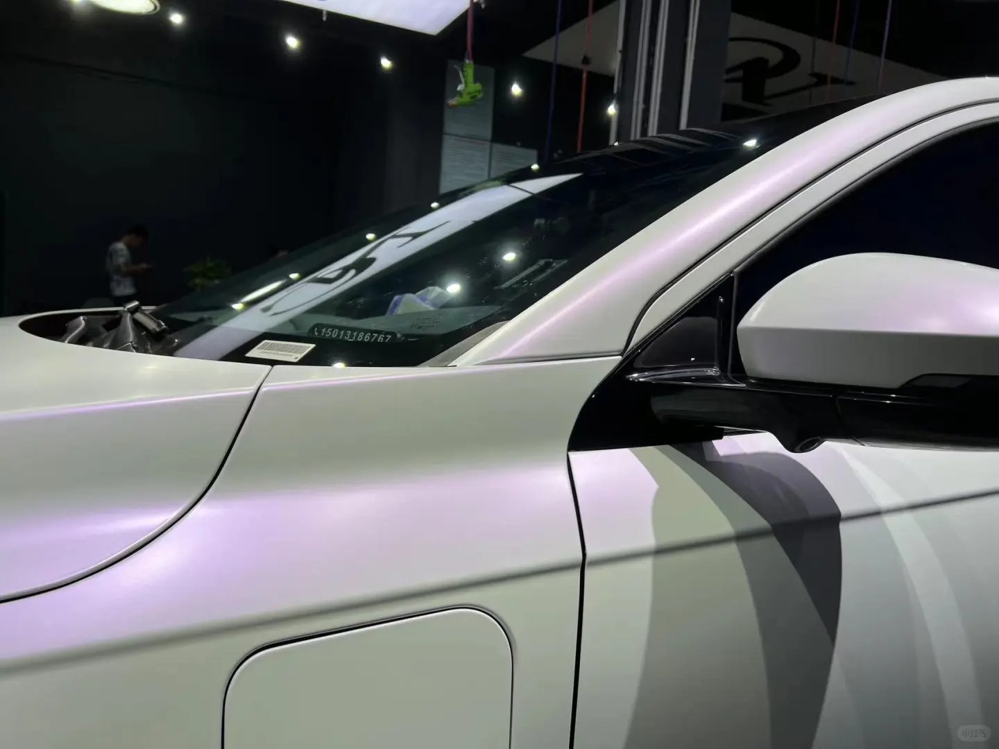 Ravoony Plus Pure Metallic White To Purple Vinyl Car Wrap review Luna Amethyst 01