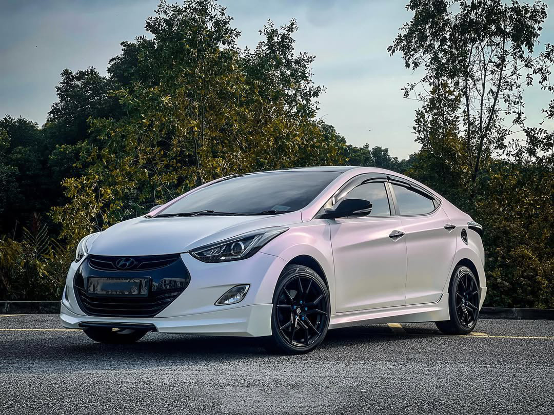 Ravoony Plus Pure Metallic White To Purple Vinyl Car Wrap review Cosmo Frost 00