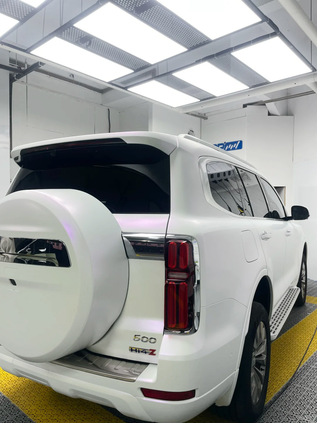 Ravoony Plus Pure Metallic White To Purple Vinyl Car Wrap review jason sheng 00