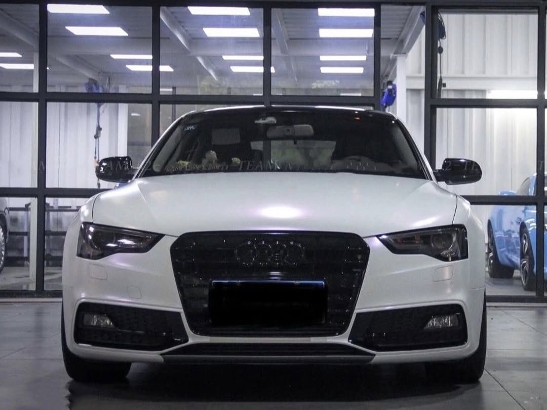 Ravoony Plus Pure Metallic White To Purple Vinyl Car Wrap review Mirage Core Studio 02