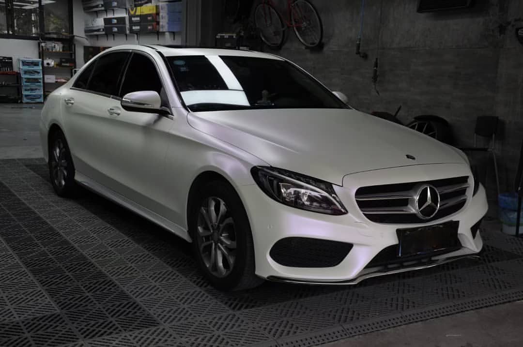 Ravoony Plus Pure Metallic White To Purple Vinyl Car Wrap review Elara Swift 00