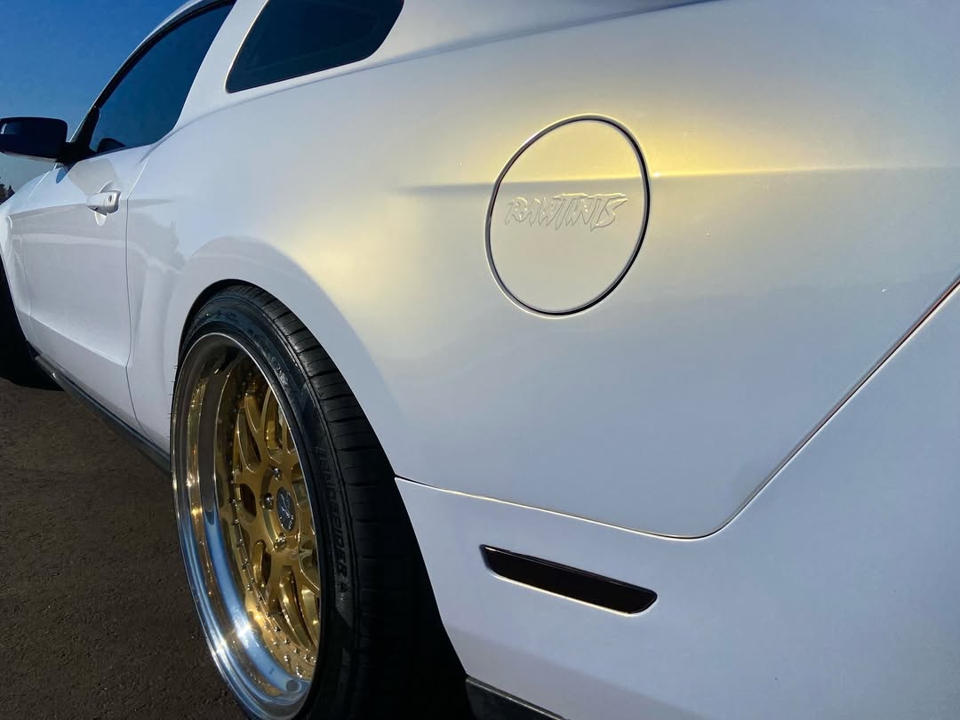 Ravoony Plus Glossy White to Gold Car Wrap Nissan Altima Wrap review Daniel Walker 04