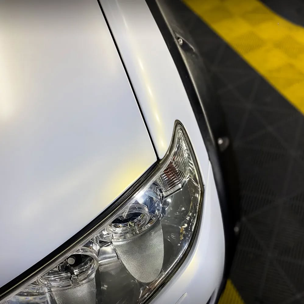 Ravoony Plus Glossy White to Gold Car Wrap Nissan Altima Wrap review Noah Foster 01