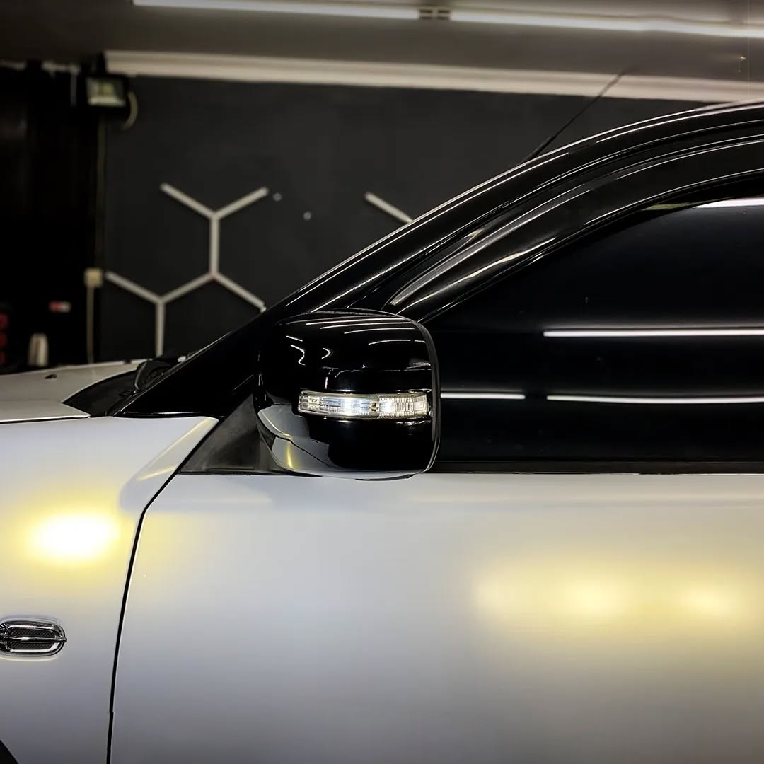 Ravoony Plus Glossy White to Gold Car Wrap Nissan Altima Wrap review Noah Foster 02