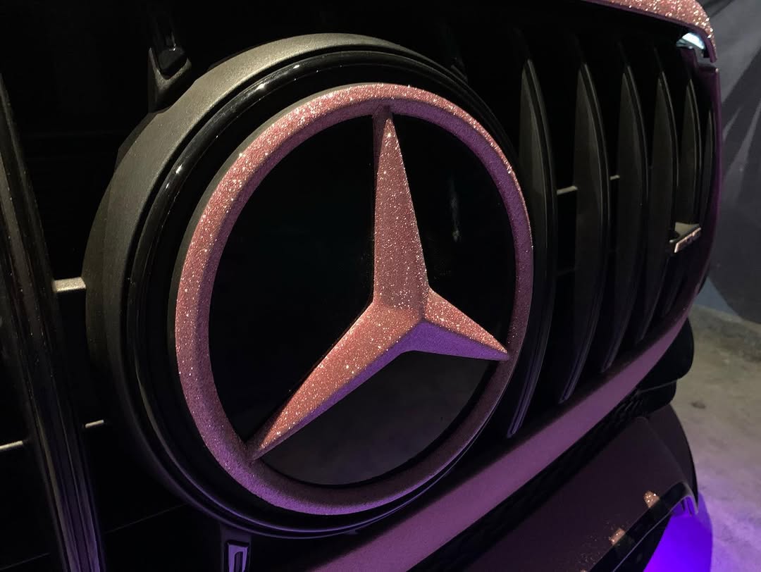 Ravoony Plus PET Super Glitter Pink Car Vinyl Wrap review Leo Vance 03