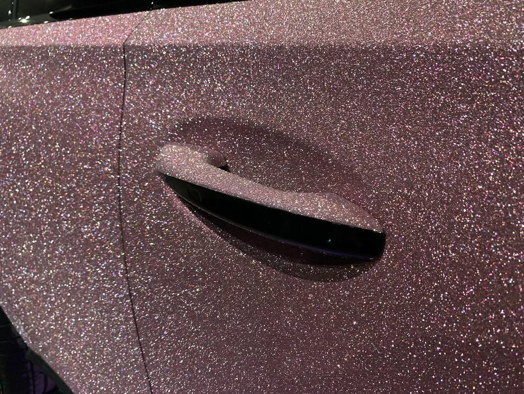 Ravoony Plus PET Super Glitter Pink Car Vinyl Wrap review Leo Vance 02
