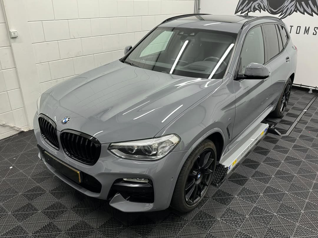 Ravoony Plus PET High Gloss Light Nardo Grey Wrap review Asher Slate 00