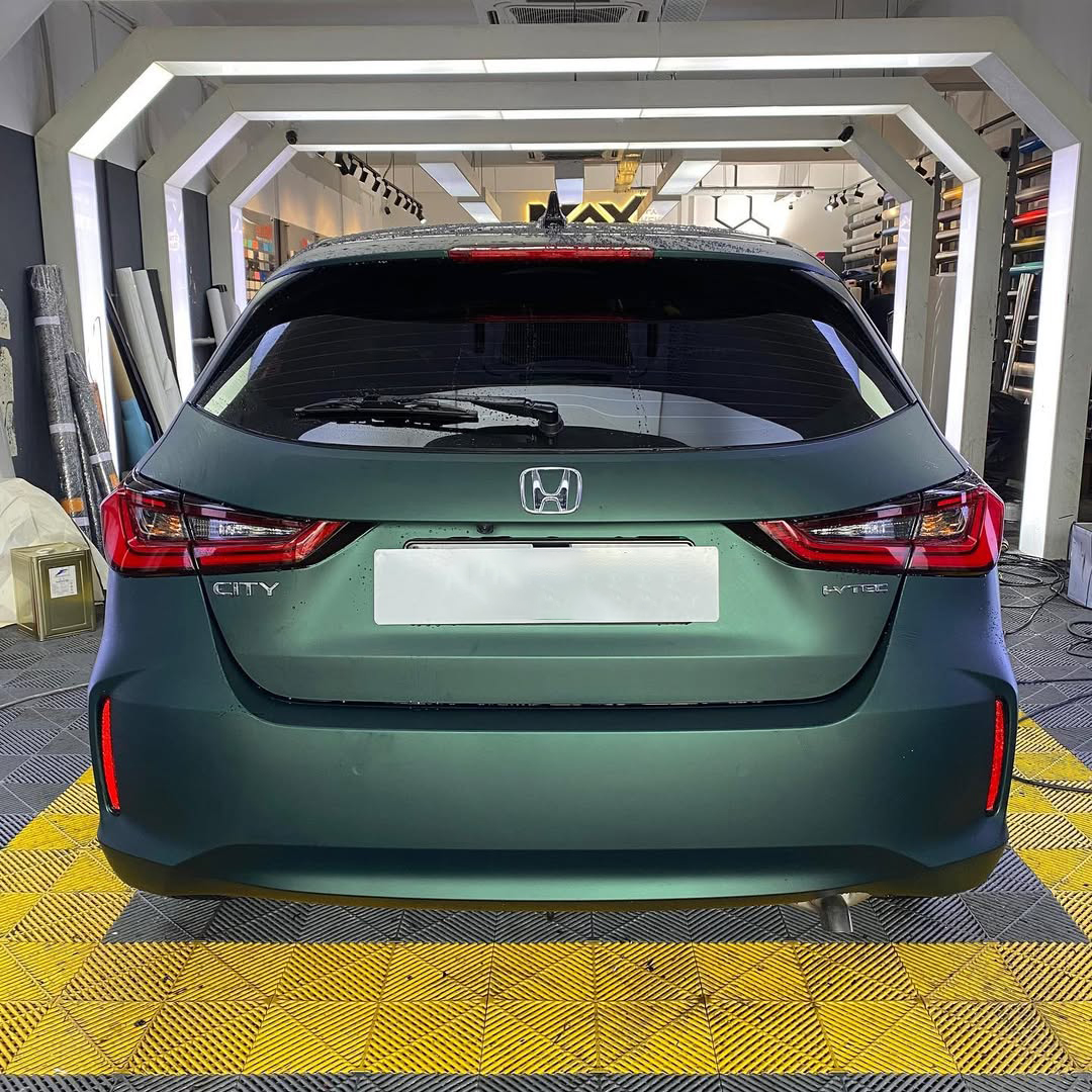 Ravoony Plus PET Matte Emerald Green Car Vinyl Wrap review Emily Clarke