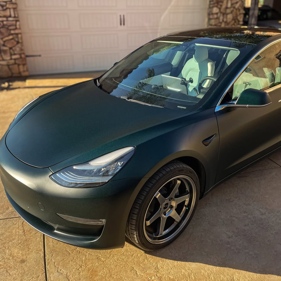 Ravoony Plus PET Matte Emerald Green Car Vinyl Wrap review Ethan Harris 02