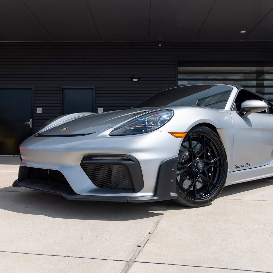 Ravoony Plus Matte Chrome Alexander Silver Metallic Vinyl Wrap review Chloe Walker 03