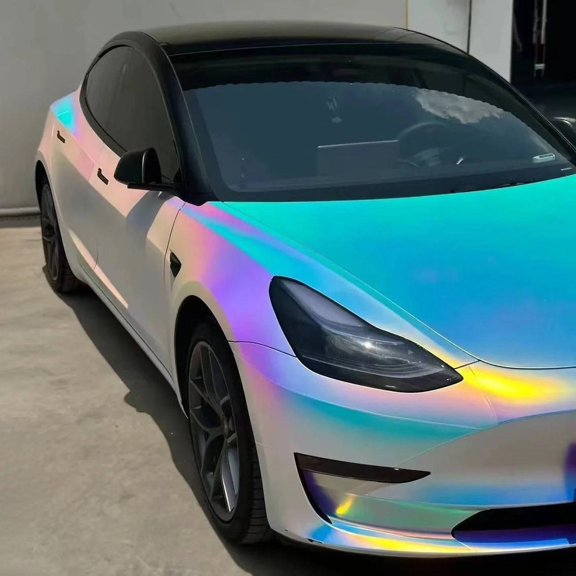 Ravoony Basic Matte Holographic Rainbow Neo Chrome Car Vinyl Wrap review Jacob King 03