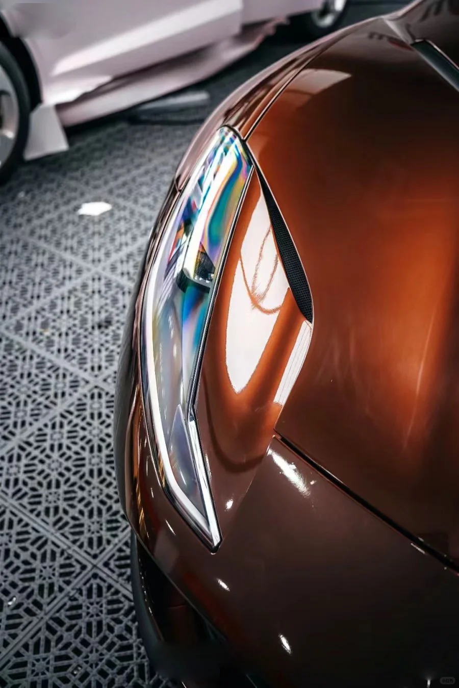 Ravoony Plus Porsche Gloss Terra Brown Vinyl Car Wrap review Michael Brown 01