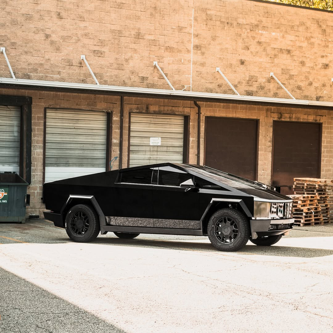 Ravoony Plus PET High Gloss Black Car Wrap review Rosie sheng 02