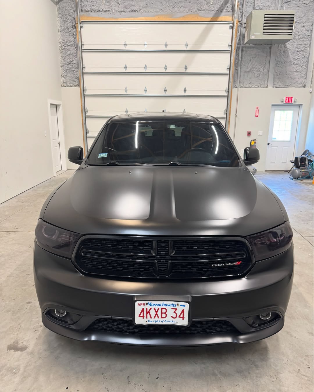 Ravoony Plus PET Satin Black Car Wrap review Sophia Lee 02