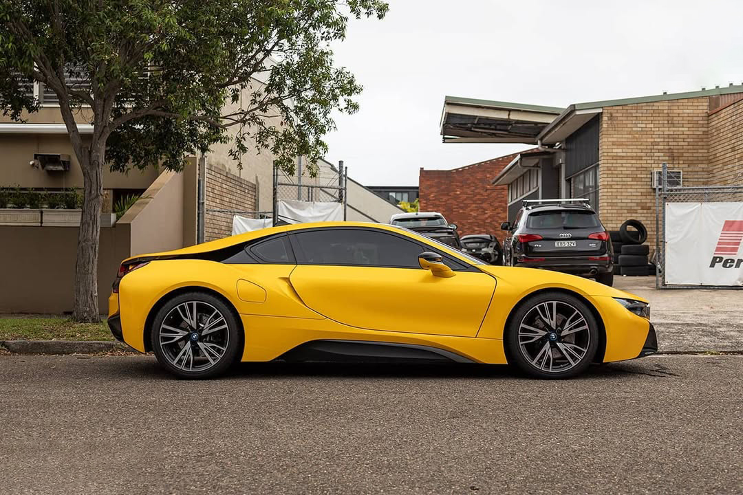 Ravoony Plus Matte Metallic Yellow Car Wrap review Emily Davis 01