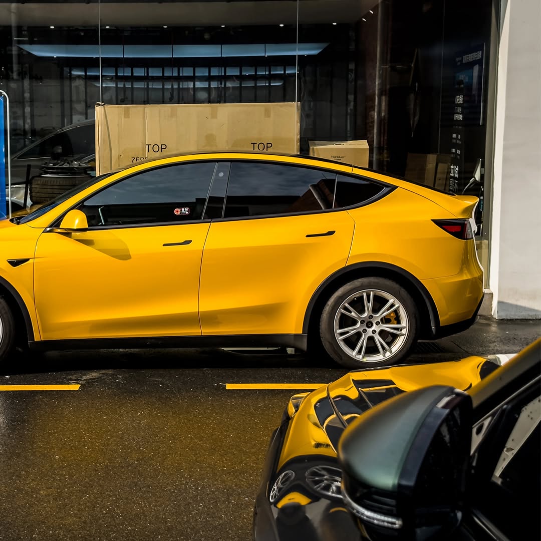 Ravoony Plus Glossy Metallic Yellow Car Wrap review Jason Miller 05