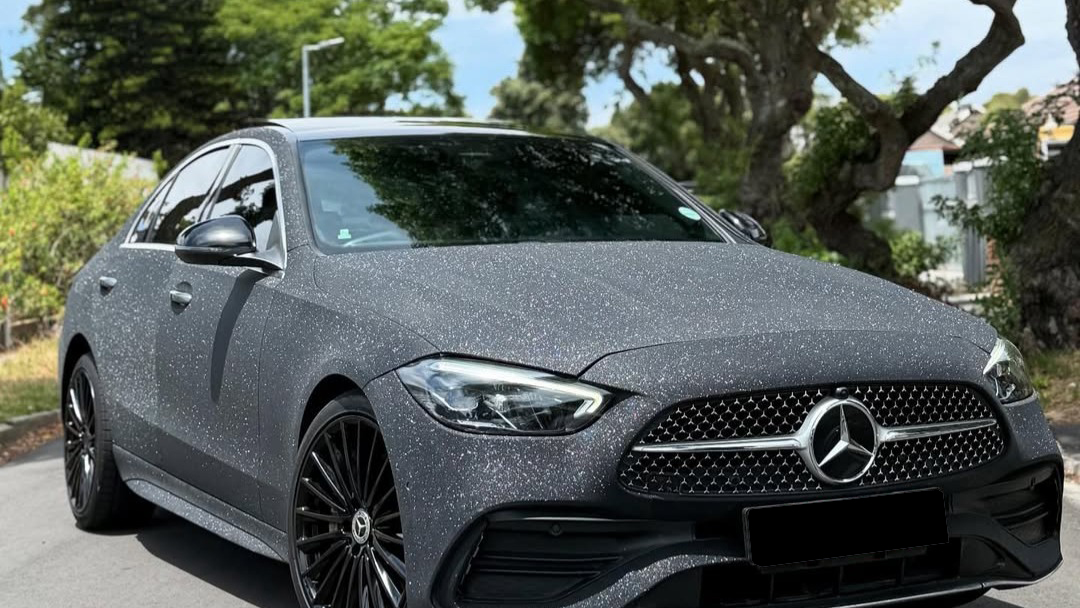 Ravoony Plus PET Super Glitter Black Car Vinyl Wrap review Brian Thompson 04