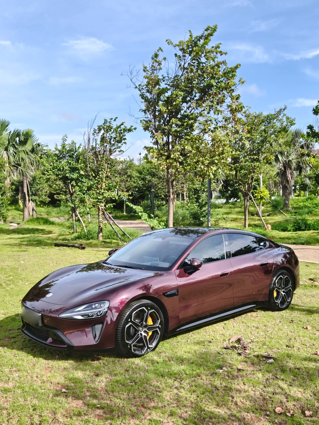 Ravoony Plus PET Gloss Glaze Black Red Vinyl Wrap review Ashley Clark 00