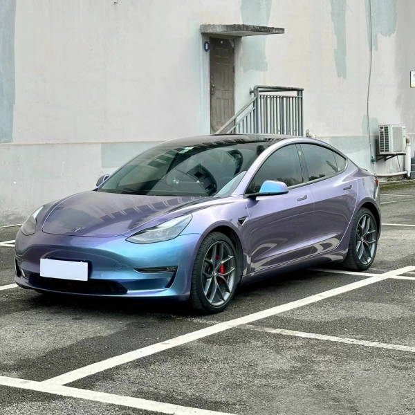 Ravoony Plus PET Glossy Metallic Crystal Grey Purple Car Wrap review Ashley Clark 01