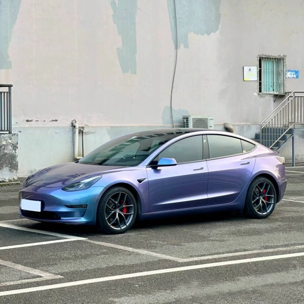 Ravoony Plus PET Glossy Metallic Crystal Grey Purple Car Wrap review Ashley Clark 04