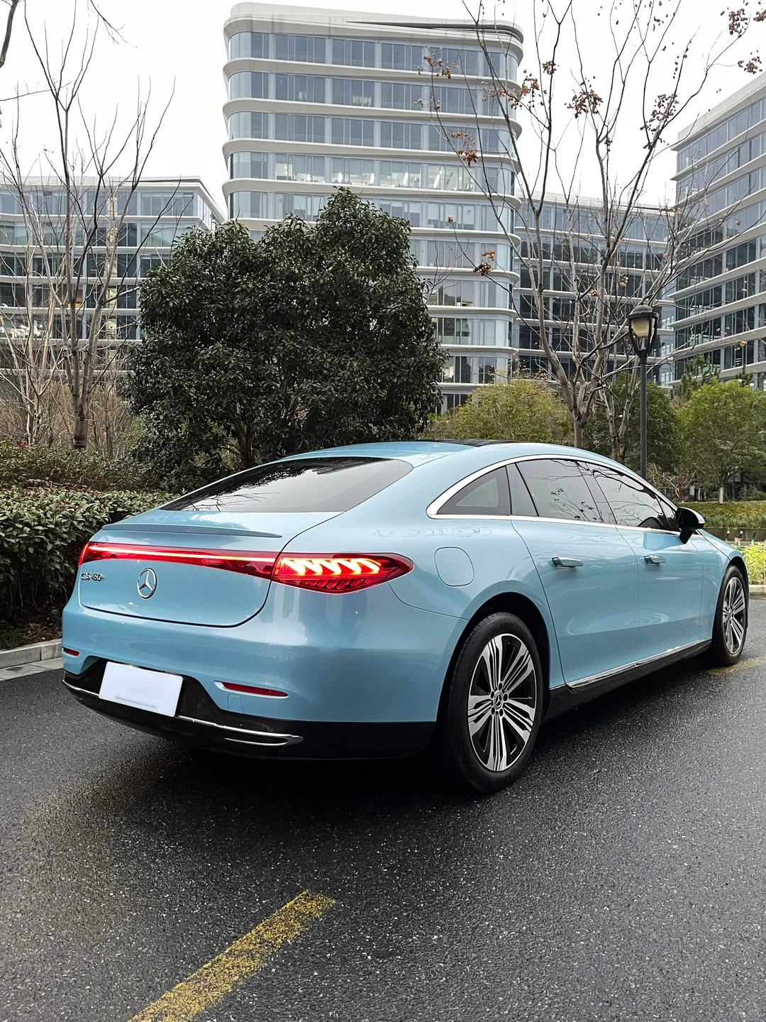 Ravoony Plus Gloss Metallic Porsche Ice Blue Car Wrap review Melissa Harris 00