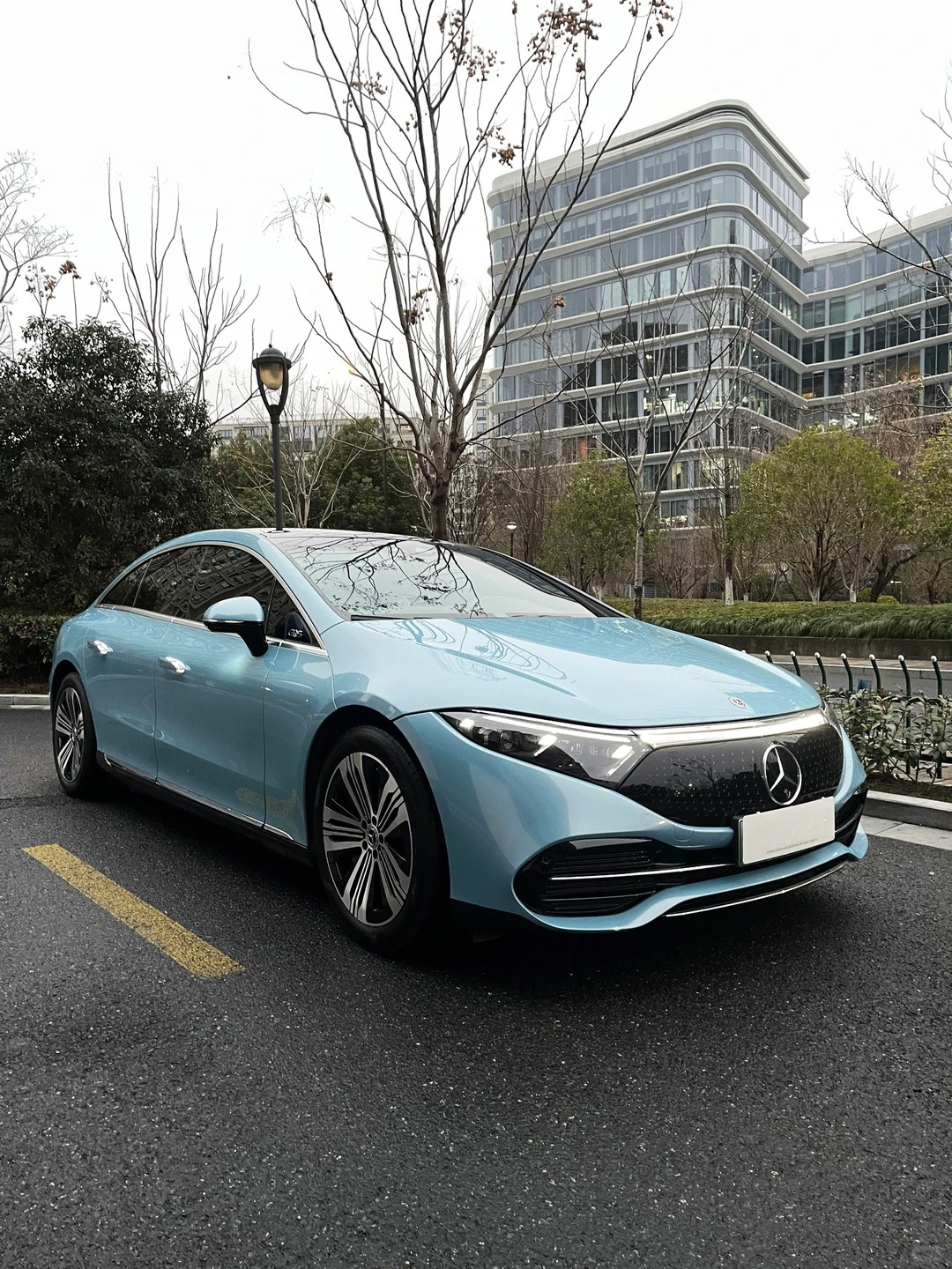 Ravoony Plus Gloss Metallic Porsche Ice Blue Car Wrap review Melissa Harris 01