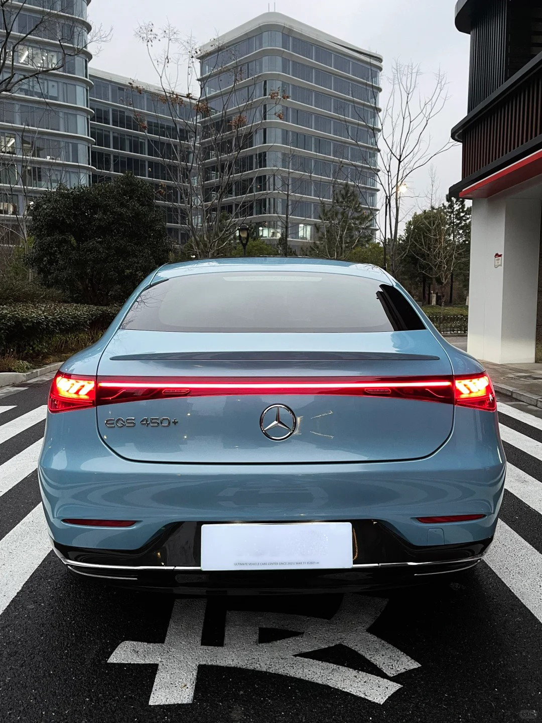 Ravoony Plus Gloss Metallic Porsche Ice Blue Car Wrap review Melissa Harris 02