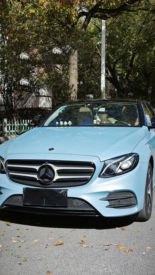 Ravoony Plus Gloss Metallic Porsche Ice Blue Car Wrap review 