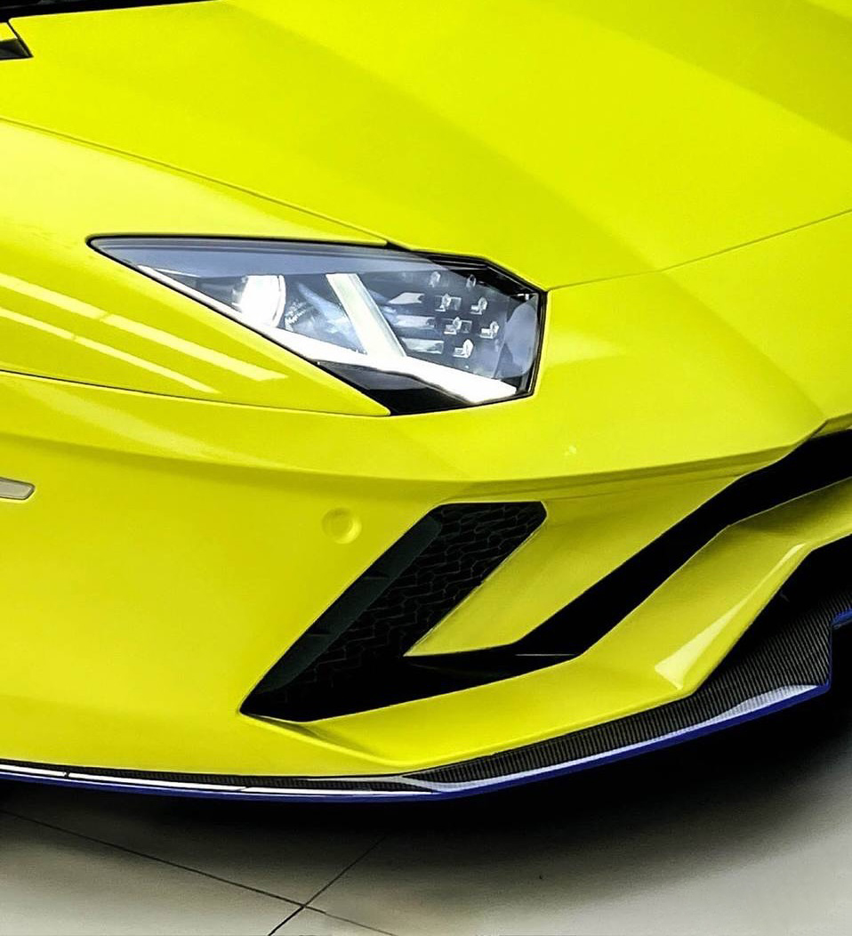 Ravoony Plus Glossy Crystal Lemon Yellow Vinyl Wrap review 2