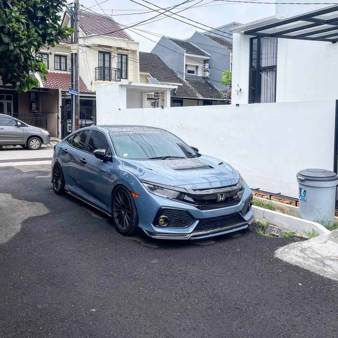 Ravoony Plus PET Glossy Crystal Cement Grey Car Wrap review Jake Wilson 02