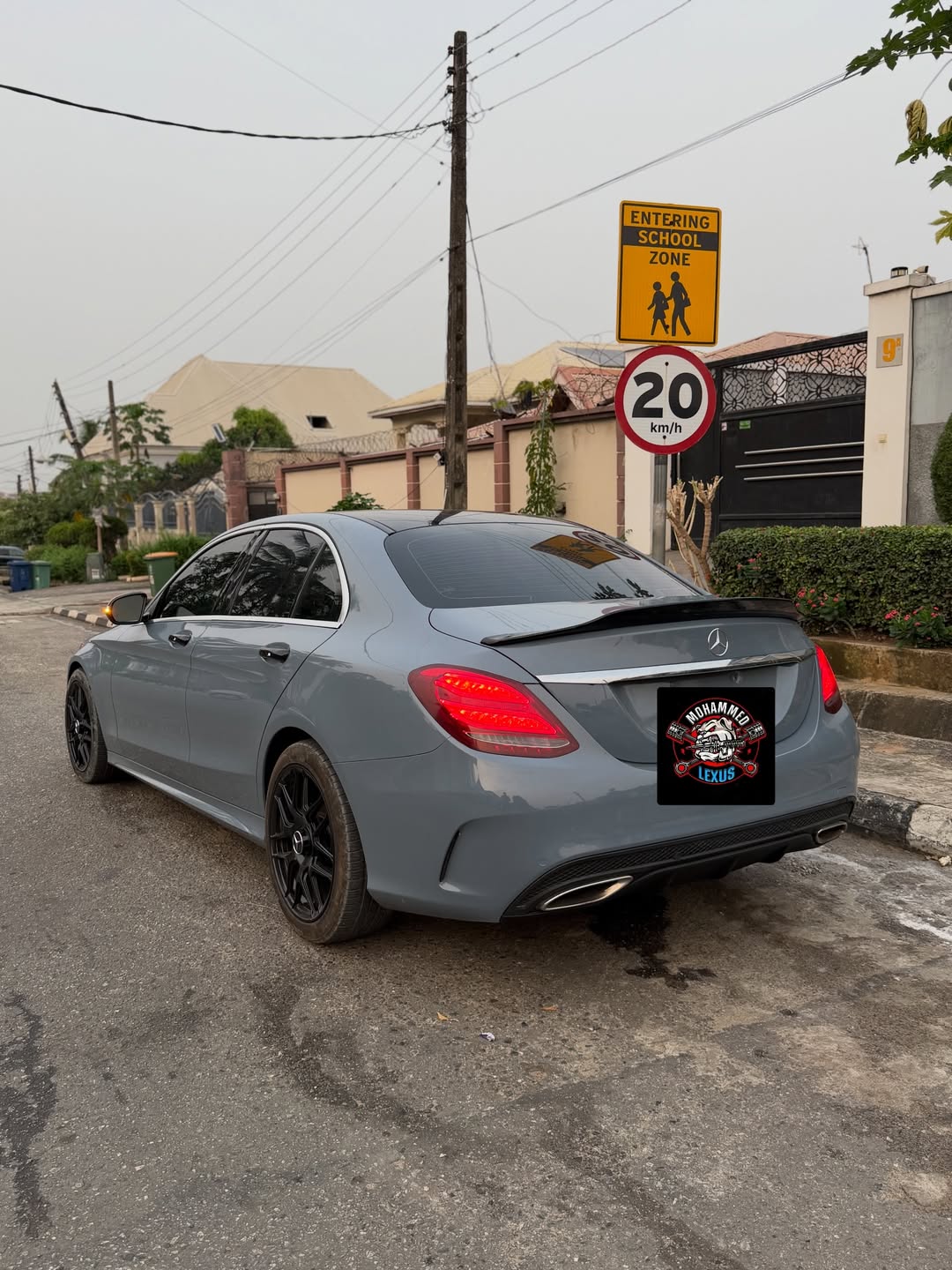 Ravoony Plus PET Glossy Crystal Cement Grey Car Wrap review Dylan Parker 01