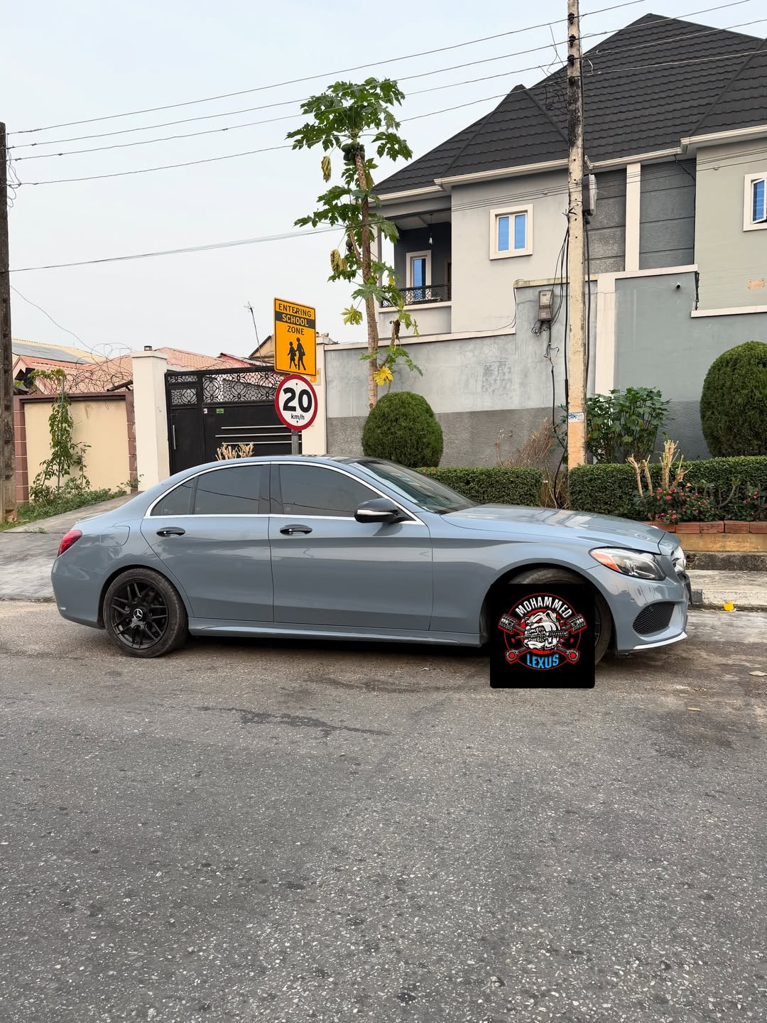 Ravoony Plus PET Glossy Crystal Cement Grey Car Wrap review Dylan Parker 04