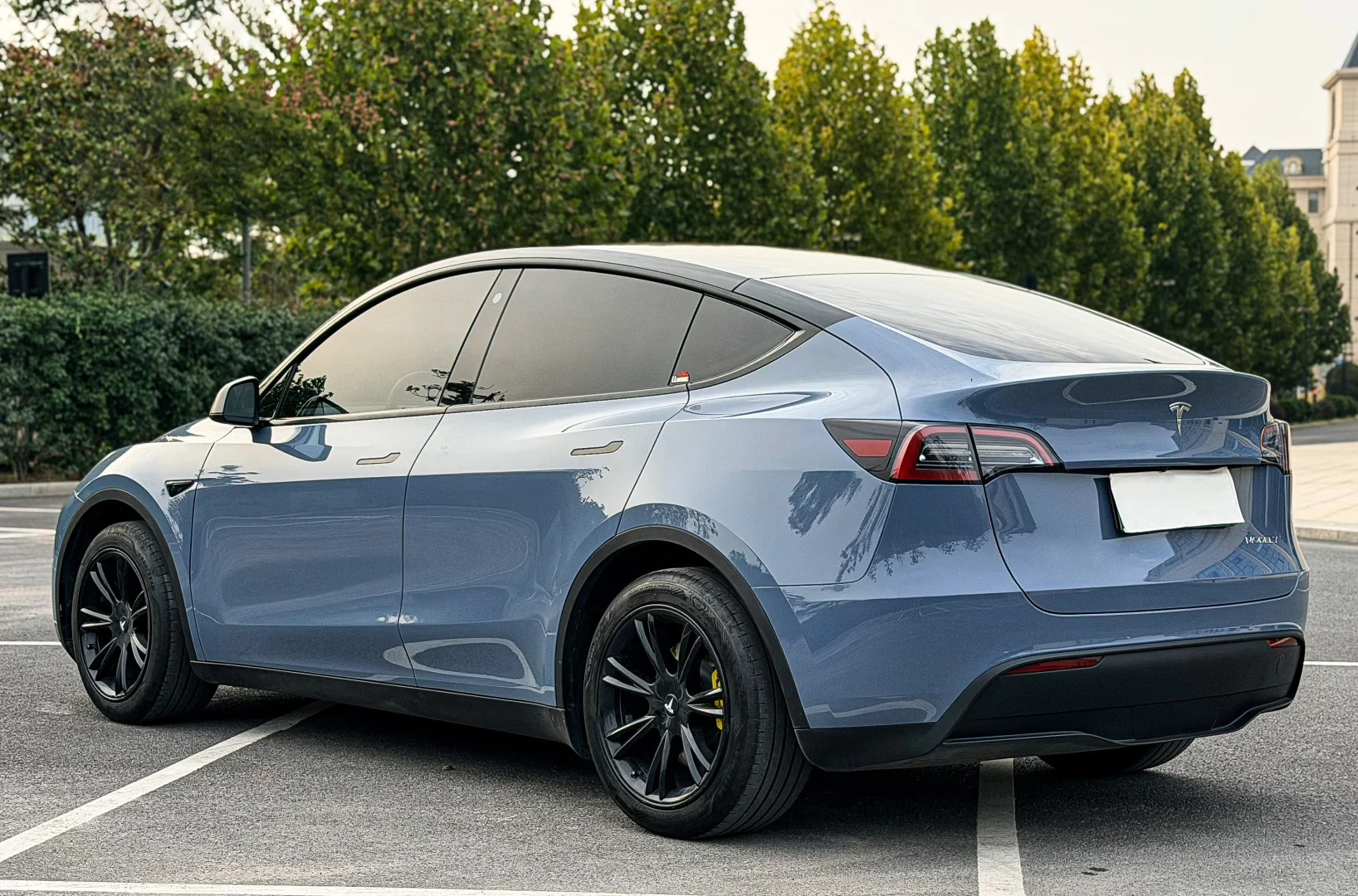 Ravoony Plus PET Glossy Crystal Cement Grey Car Wrap review Caleb Foster 01