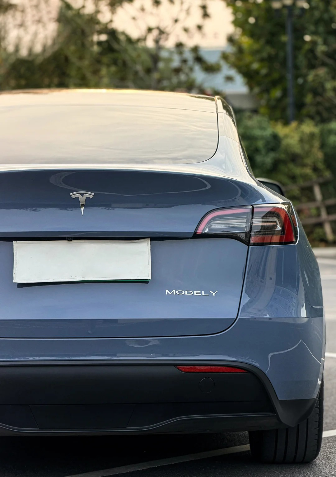 Ravoony Plus PET Glossy Crystal Cement Grey Car Wrap review Caleb Foster 02