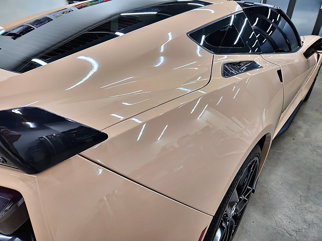 Ravoony Plus PET Premium Super Gloss Latte Beige Vinyl Wrap review Tyler Reed 00