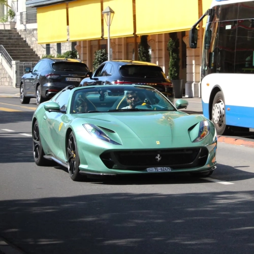 Ravoony Basic Ferrari Gloss Verde Francesca Green Vinyl Car Wrap review 