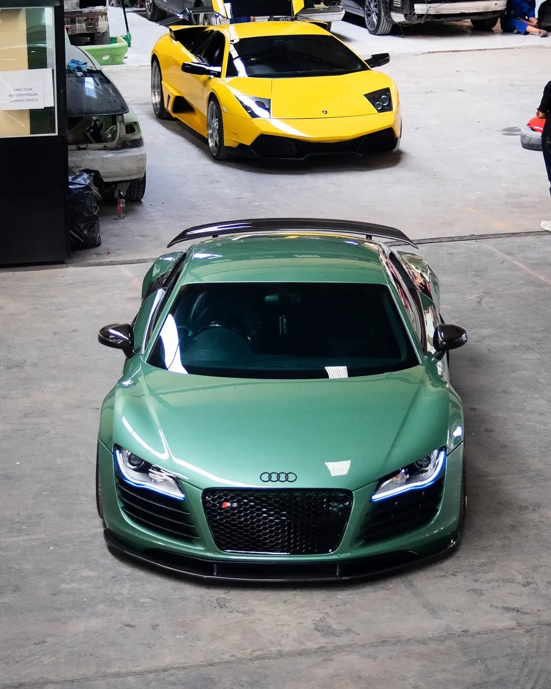 Ravoony Basic Ferrari Gloss Verde Francesca Green Vinyl Car Wrap review Luke Henderson 04