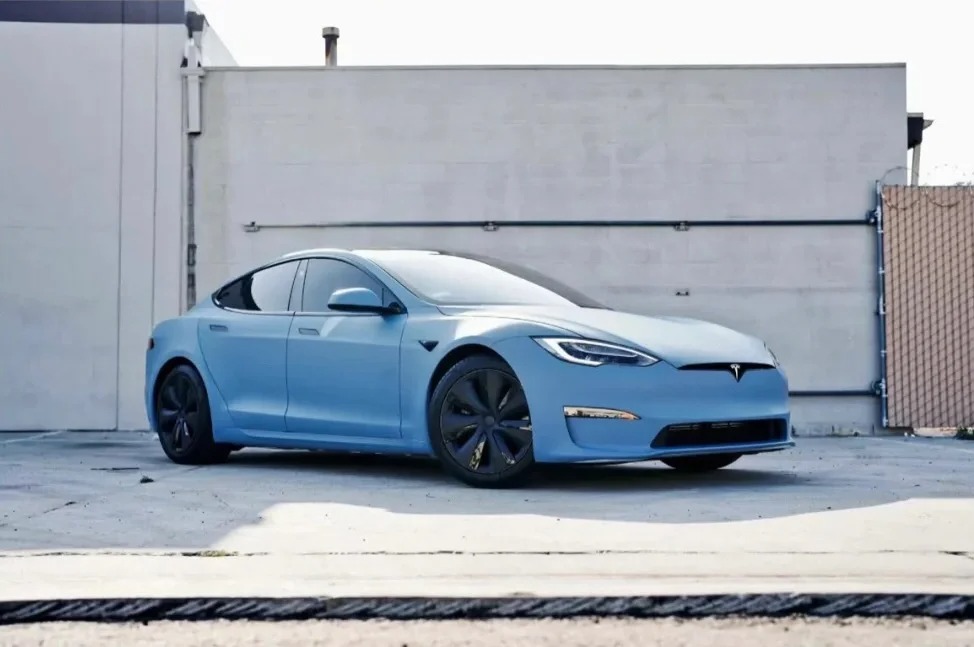 Ravoony Plus Ultimate Flat China Blue Car Wrap review David Chen 01