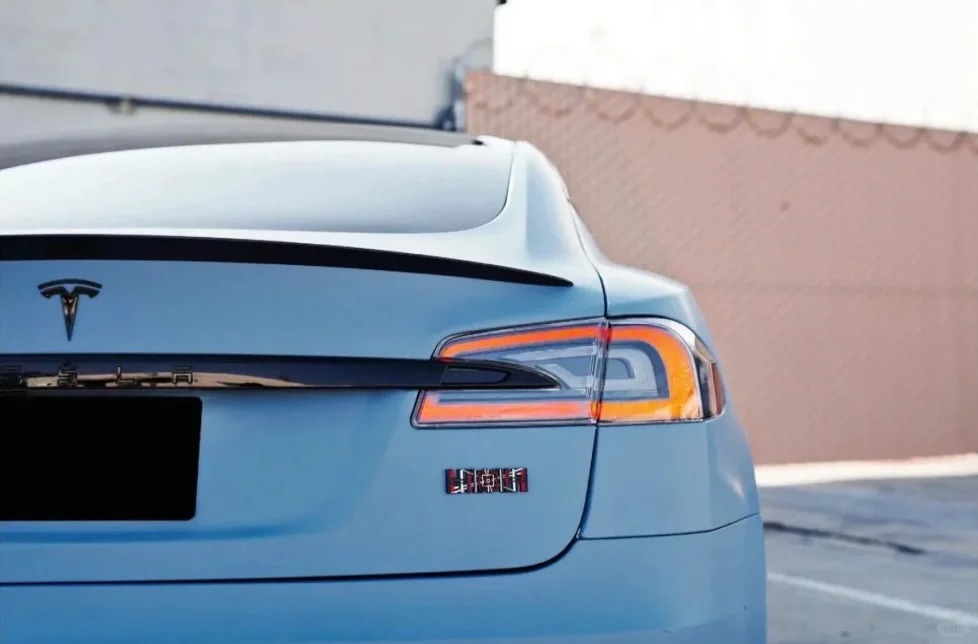 Ravoony Plus Ultimate Flat China Blue Car Wrap review David Chen 06