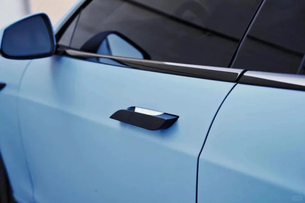 Ravoony Plus Ultimate Flat China Blue Car Wrap review David Chen 05